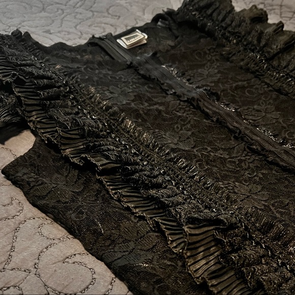 Lace black bodysuit - Picture 3 of 5